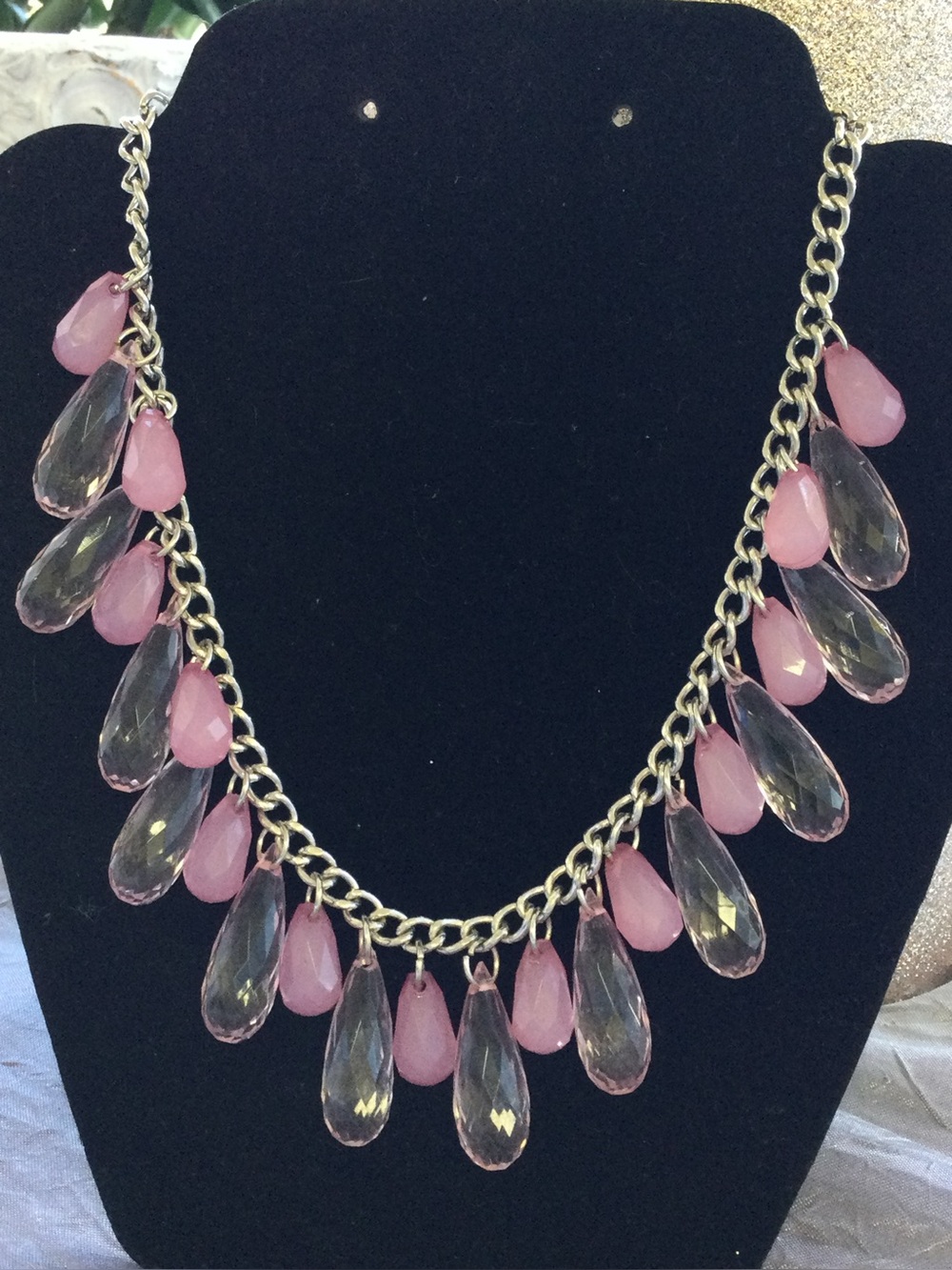 Pink Teardrop Pendant Statement Necklace - Women Jewelry